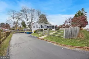 850 S Matlack St, West Chester, PA 19382 - Photo 3