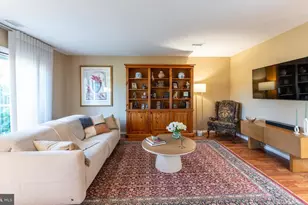 204 Camsten Ct, Chesterbrook, PA 19087 - Photo 11