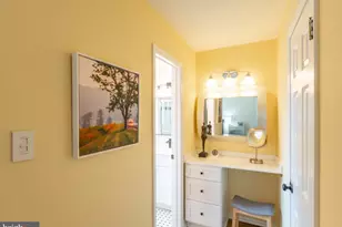 204 Camsten Ct, Chesterbrook, PA 19087 - Photo 37