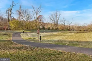 141 Four Leaf Dr, Downingtown, PA 19335 - Photo 45