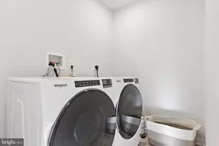 141 Four Leaf Dr, Downingtown, PA 19335 - Photo 29