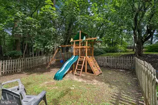 443 Homestead Rd, Wayne, PA 19087 - Photo 19