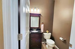 1002 Circle Court, Pottstown, PA 19465 - Photo 17