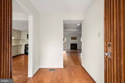 11 Treaty Drive, Chesterbrook, PA 19087 - Photo 3