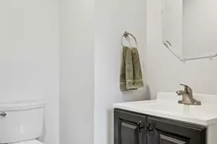 96 S Park Ave, Coatesville, PA 19320 - Photo 9