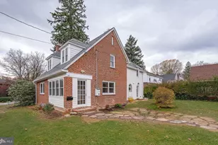 28 Orchard Ln, Berwyn, PA 19312 - Photo 3