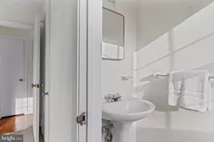 320 Landsende Rd, Devon, PA 19333 - Photo 17