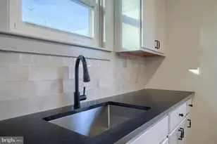 614 Kline Ave, Pottstown, PA 19465 - Photo 7