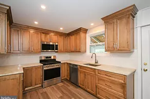 232 Morgan St, Phoenixville, PA 19460 - Photo 13