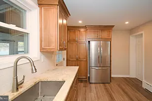 232 Morgan St, Phoenixville, PA 19460 - Photo 17