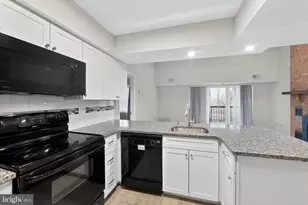 933 Washington Pl, Chesterbrook, PA 19087 - Photo 7