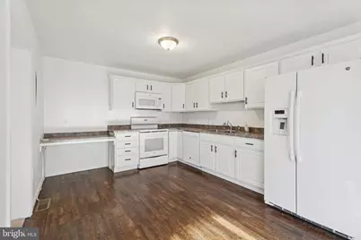 98 N Bacton Hill Road #UNIT A, Malvern, PA 19355 - Photo 3