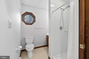 17 Penn St, Coatesville, PA 19320 - Photo 15