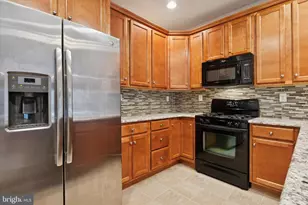 550 Hodgson Cir, West Grove, PA 19390 - Photo 9