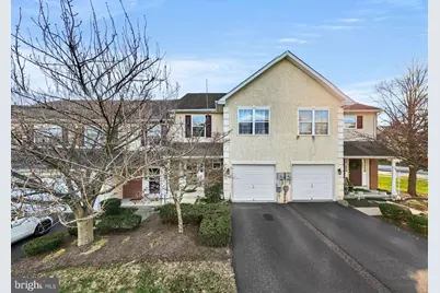 1050 Square Drive #2, Phoenixville, PA 19460 - Photo 1