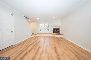 26 Rampart Dr, Chesterbrook, PA 19087 - Photo 5