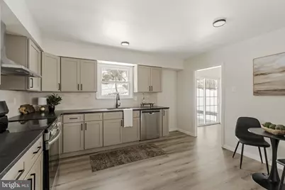 310 Buchanan Drive, Coatesville, PA 19320 - Photo 11