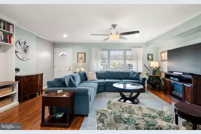 402 Devon Court #487, Downingtown, PA 19335 - Photo 3