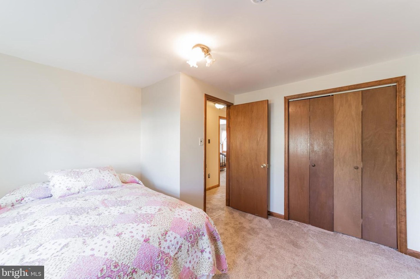 192 Old Limestone Rd, Oxford PA  19363-1053 exterior