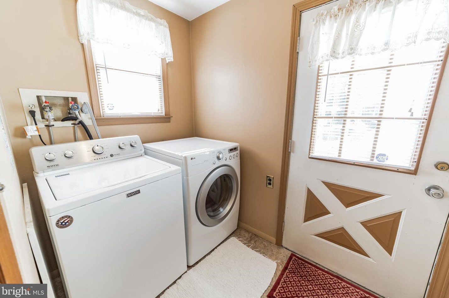 192 Old Limestone Rd, Oxford PA  19363-1053 exterior