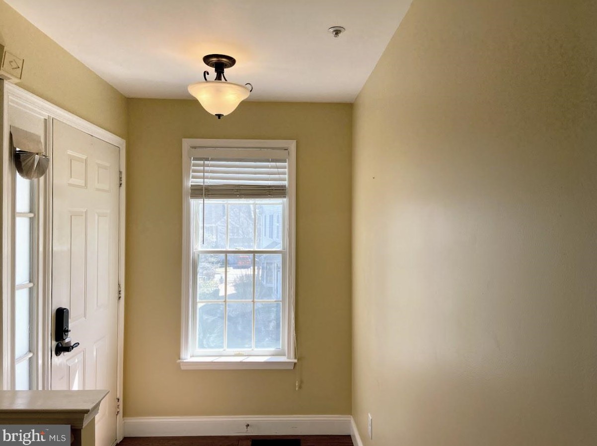 381 Bristol Cir, Exton PA  19341-2075 exterior