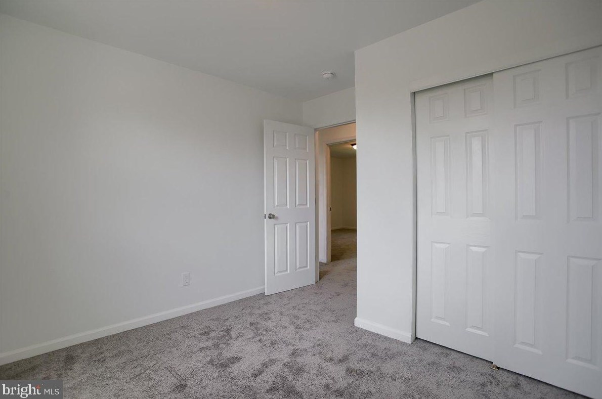 150 Modena Rd, Coatesville PA  19320-4040 exterior