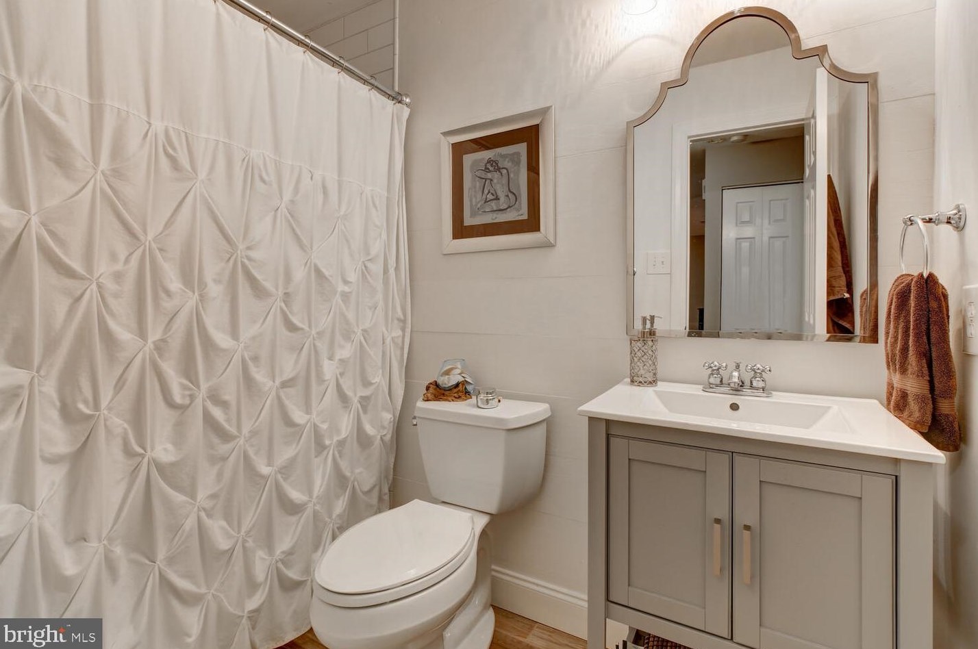 353 Mcintosh Rd, West Chester PA  19382-1980 exterior