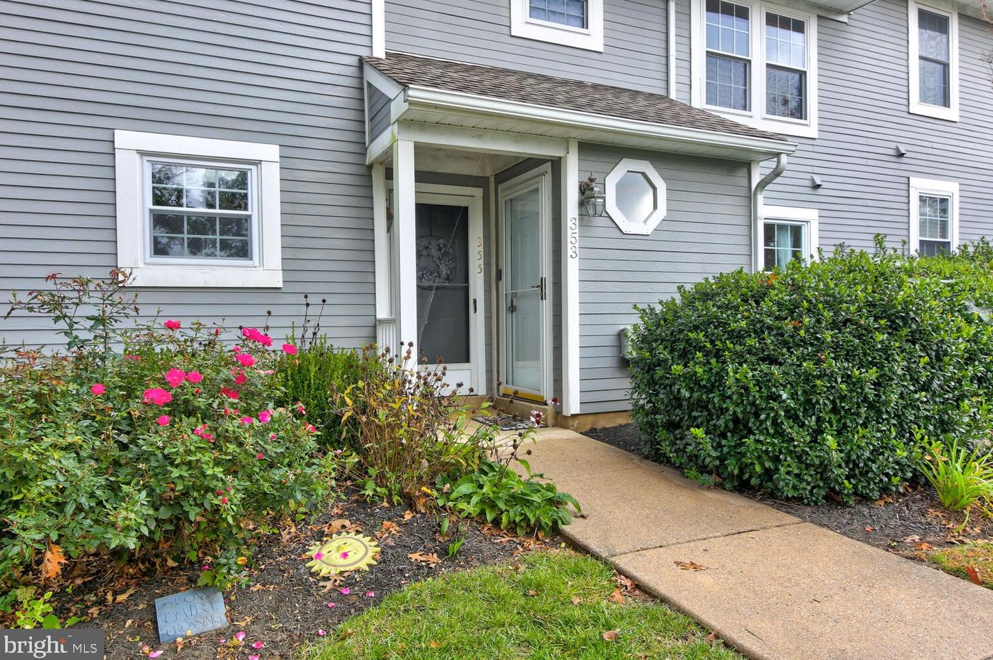 353 Mcintosh Rd, West Chester PA  19382-1980 exterior