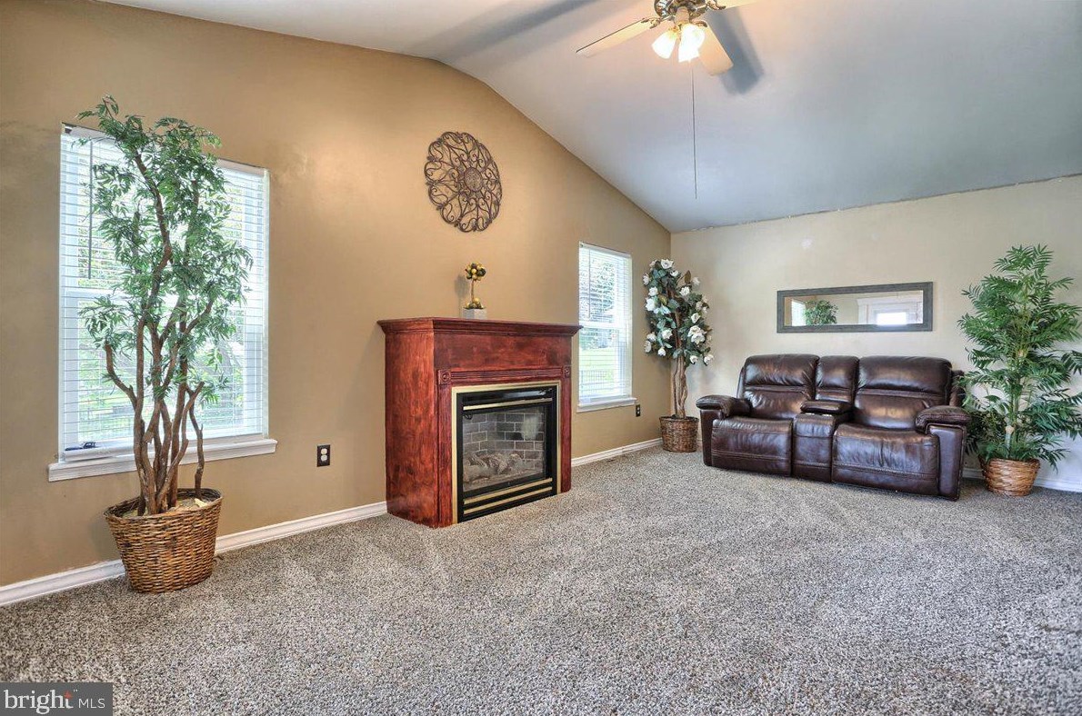 564 Blanchester Rd, Harrisburg PA 17112-2264 exterior