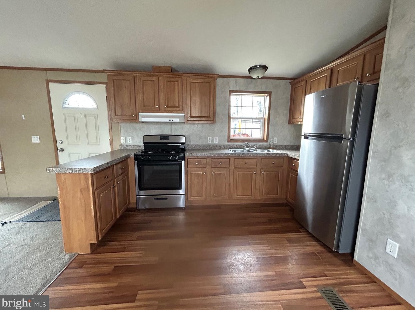 120 Raymond Ln, Hbg Inter Airp PA  17057-3064 exterior