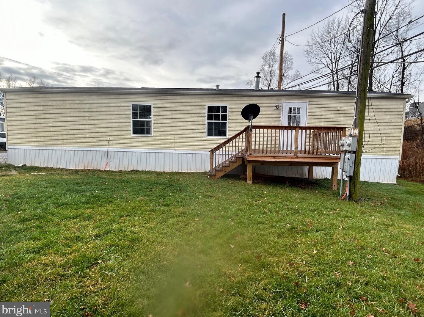 120 Raymond Ln, Hbg Inter Airp PA  17057-3064 exterior