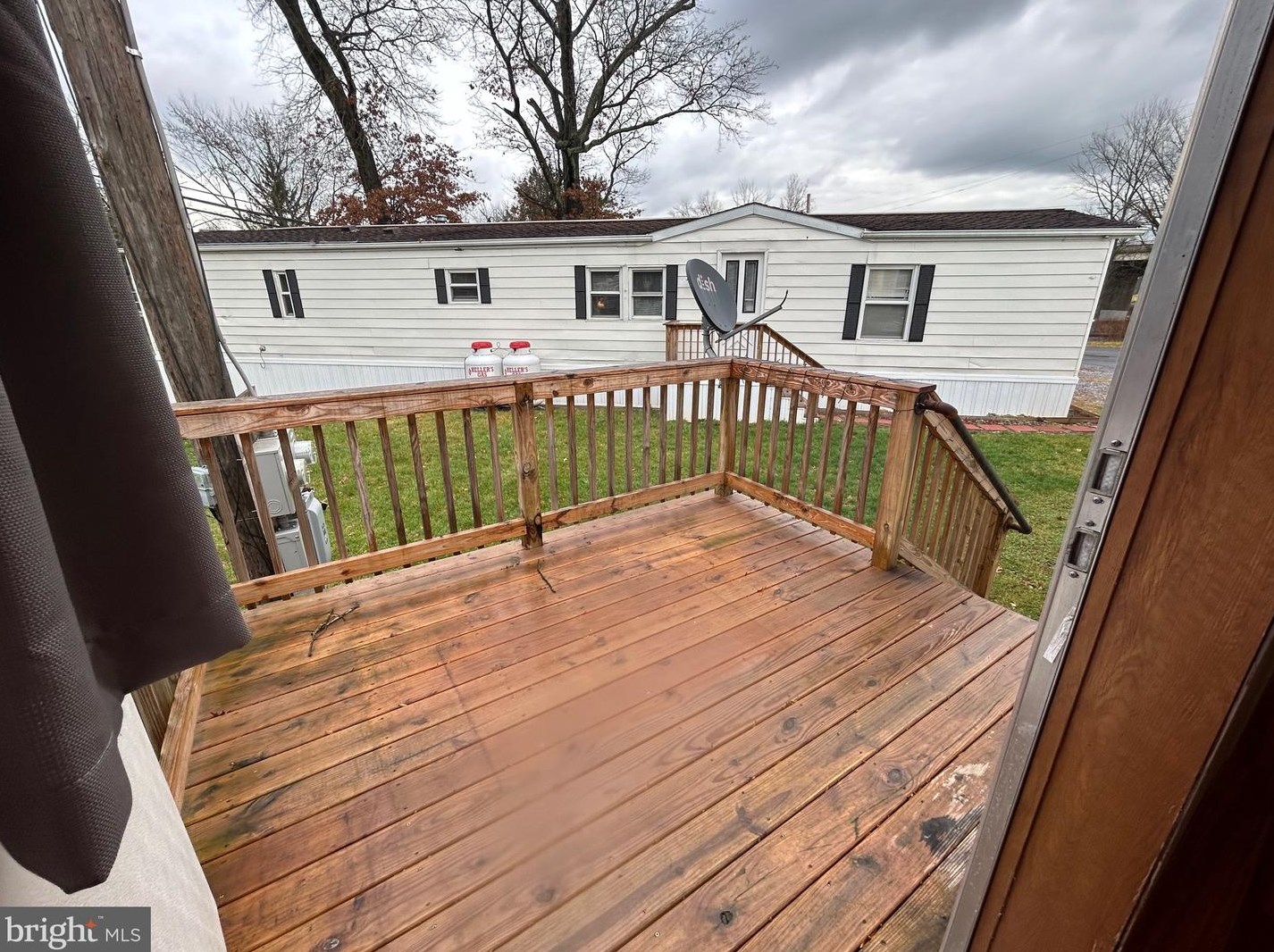 120 Raymond Ln, Hbg Inter Airp PA  17057-3064 exterior