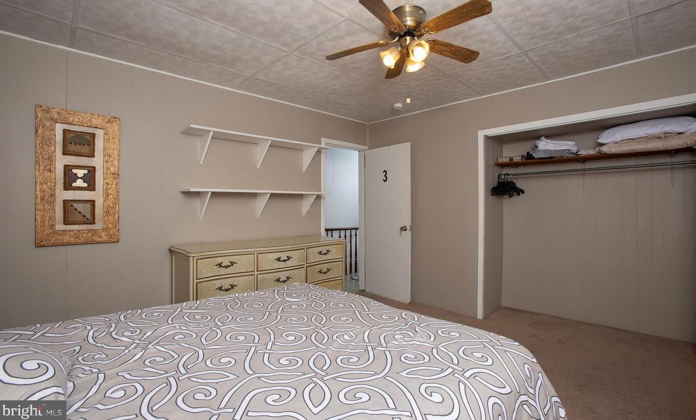 225 Ann St, Hbg Inter Airp PA  17057-1102 exterior