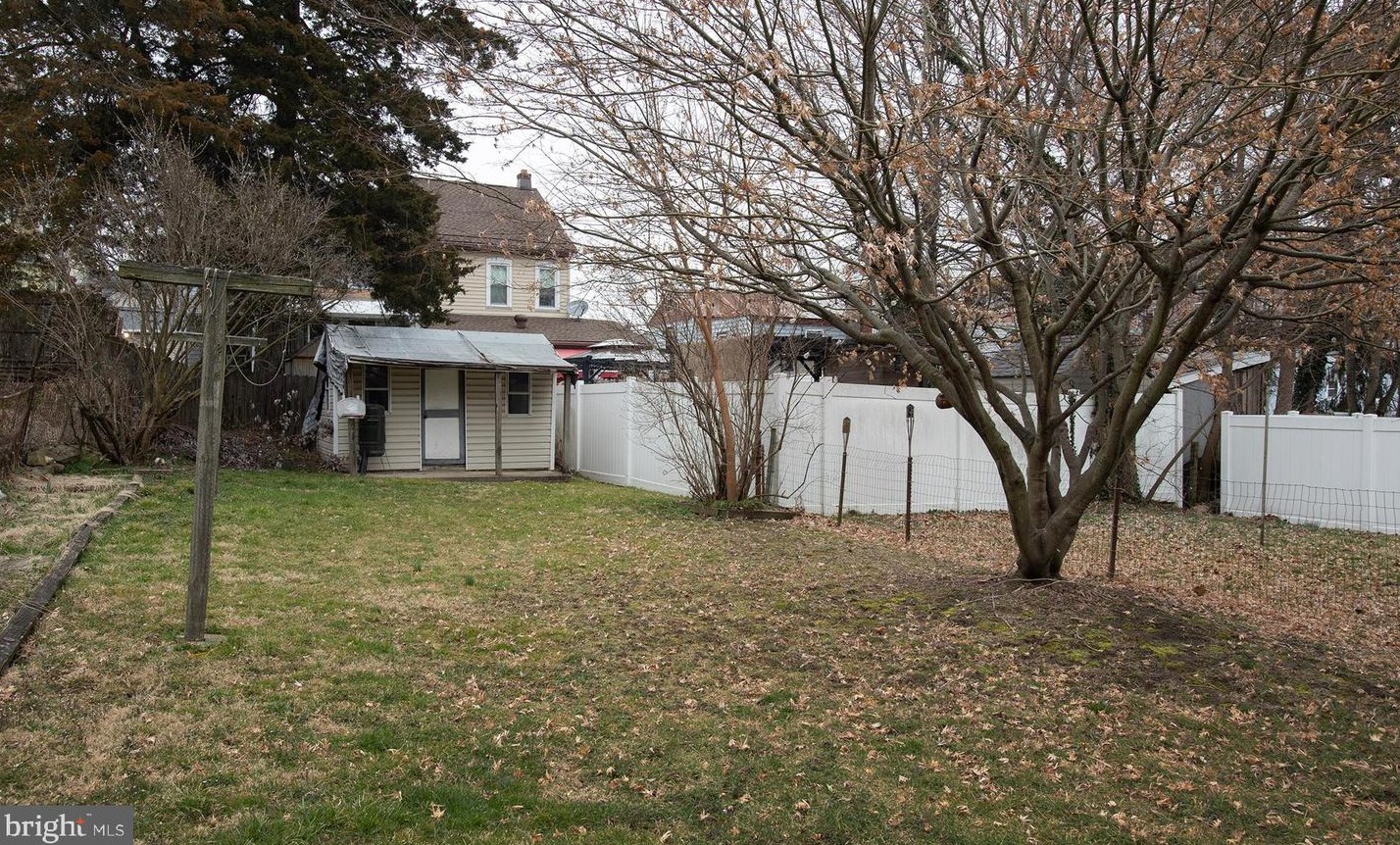 225 Ann St, Hbg Inter Airp PA  17057-1102 exterior