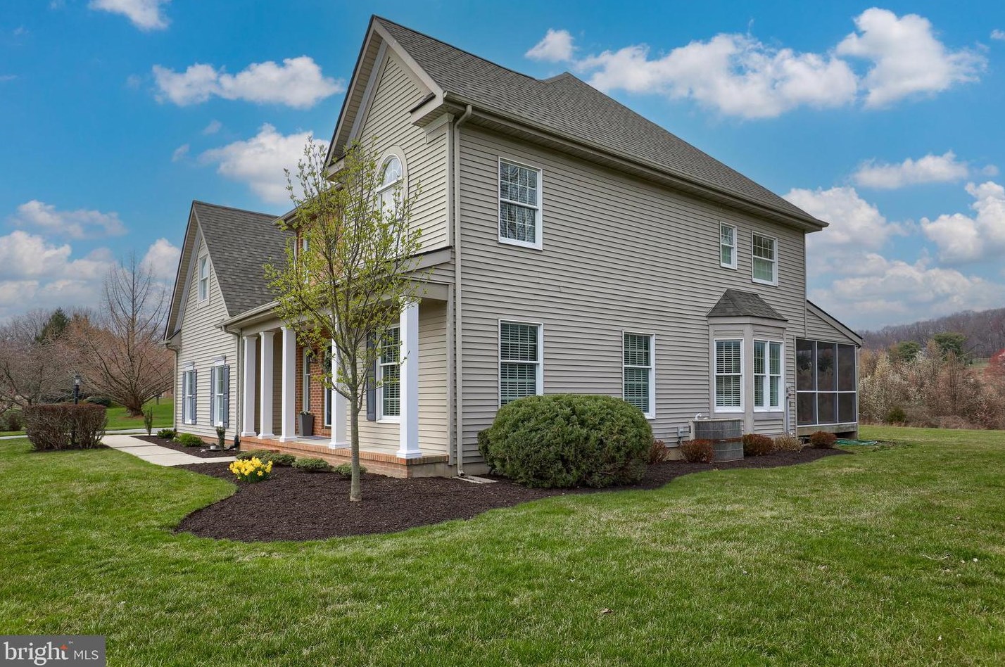 41 Penzance Rd, Swatara, PA 17033