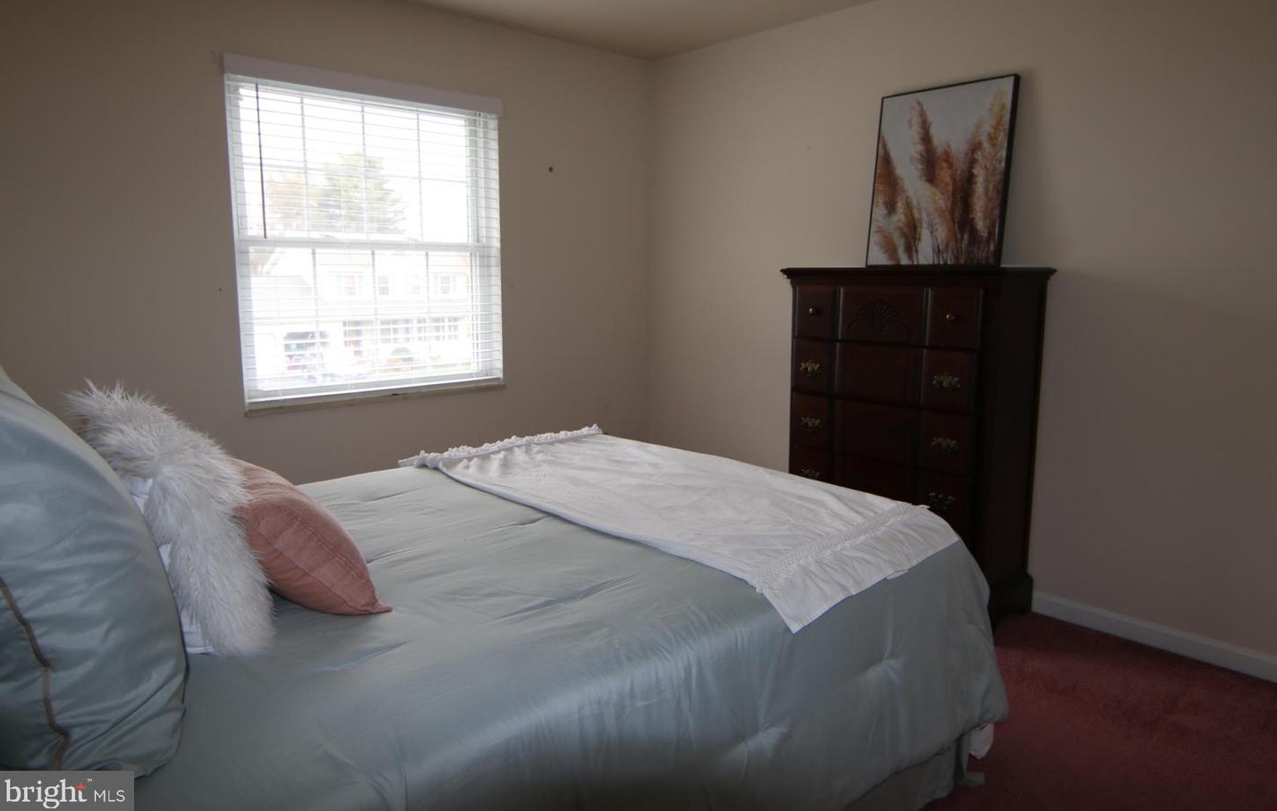 591 Constitution Dr, Hbg Inter Airp PA  17057-3489 exterior