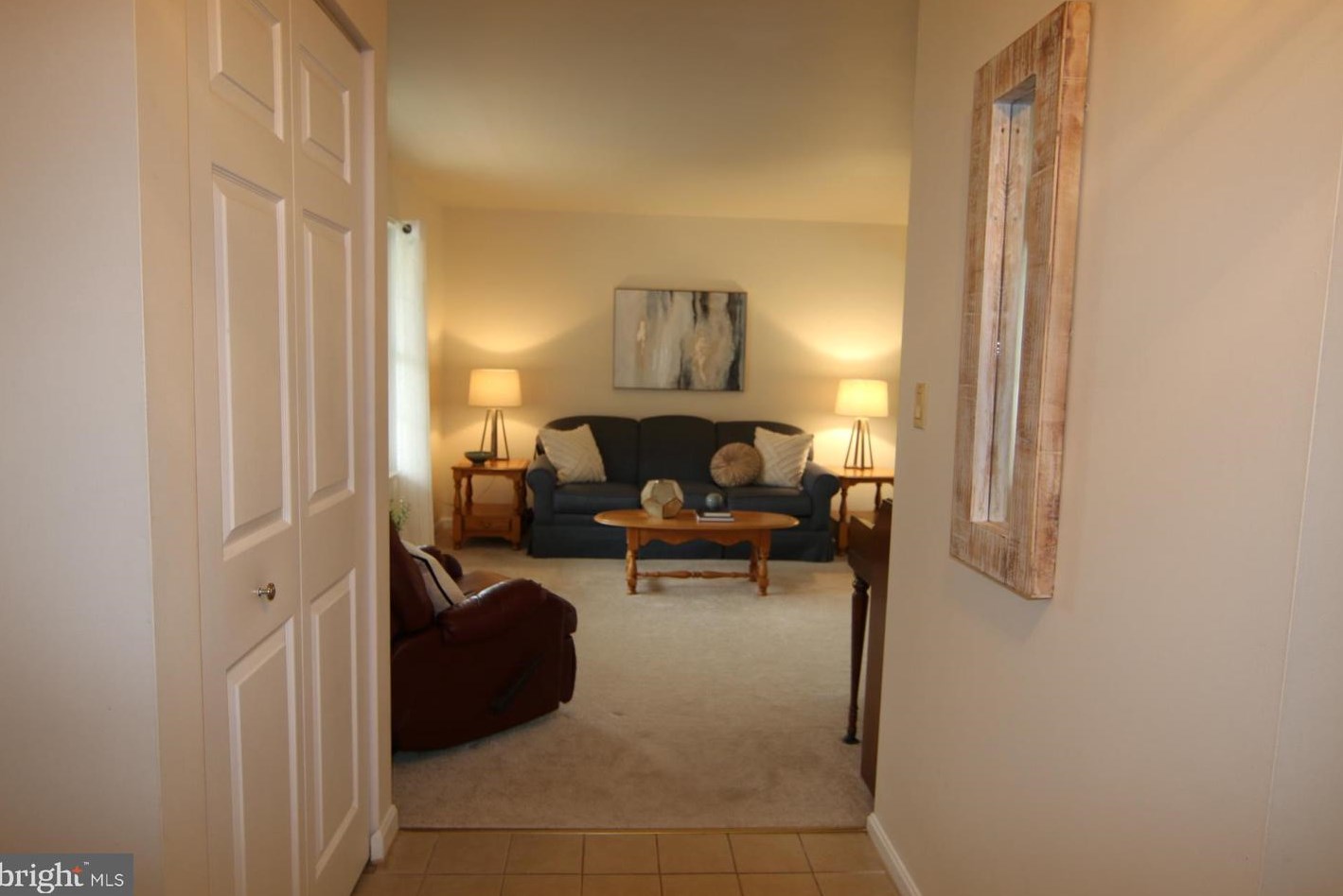 591 Constitution Dr, Hbg Inter Airp PA  17057-3489 exterior