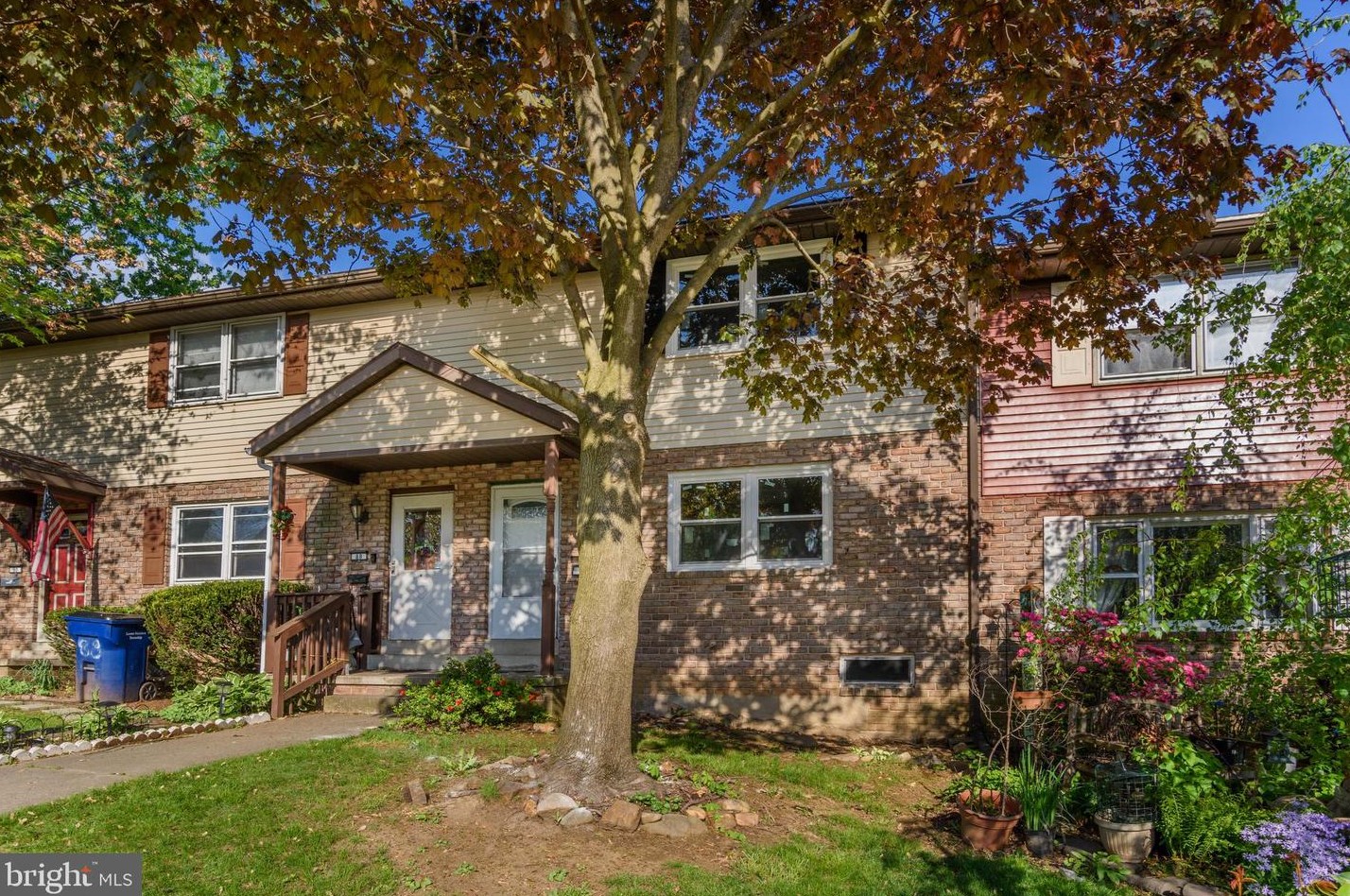 86 Hanover St, Hbg Inter Airp PA  17057-3407 exterior