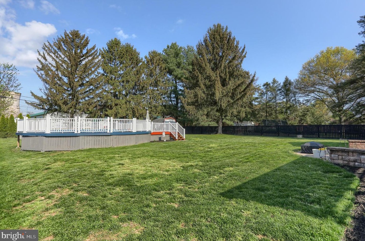 2923 Orchard Ln, Hbg Inter Airp PA  17057-5114 exterior
