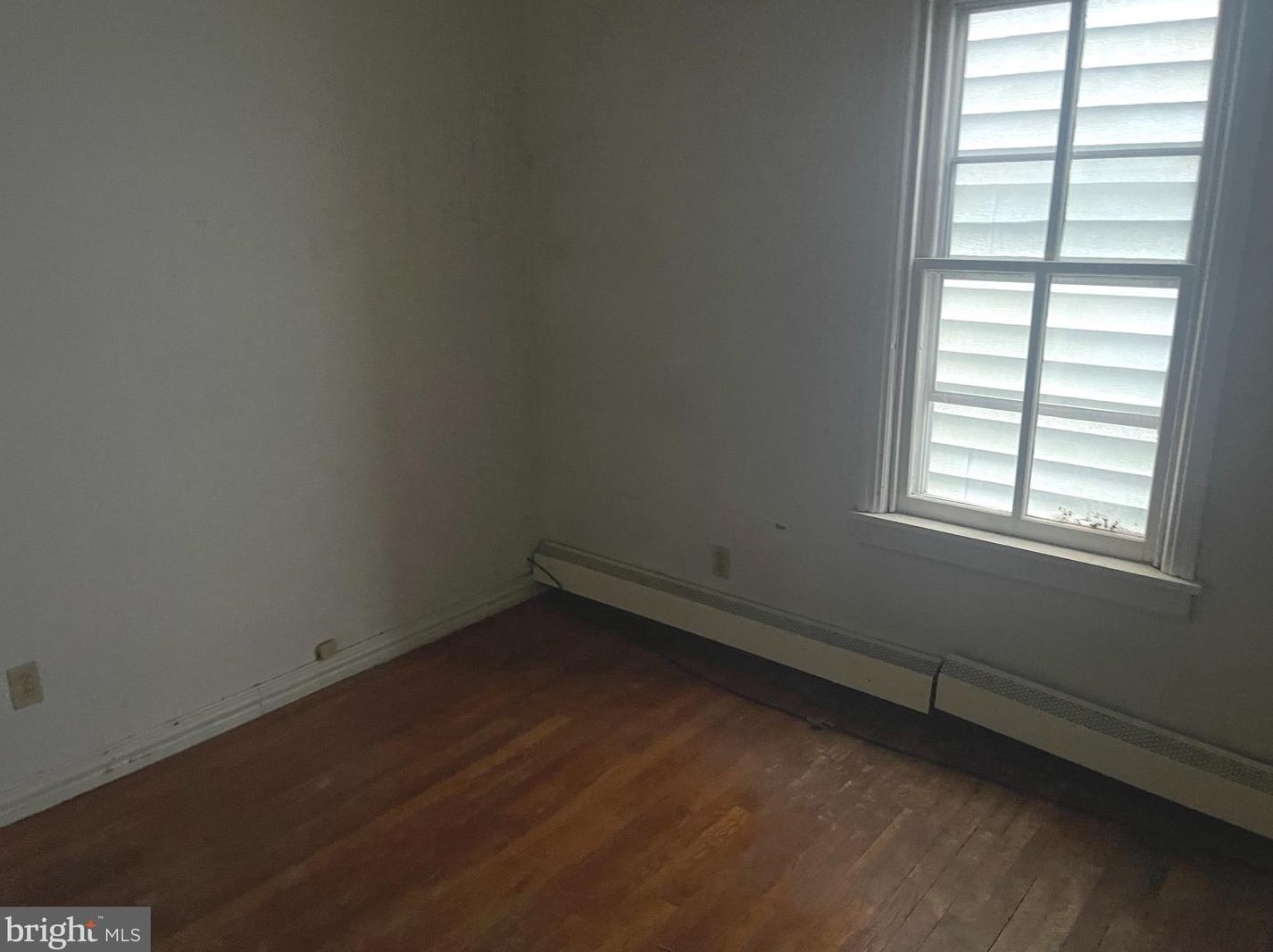 241 Water St, Hbg Inter Airp PA  17057-2257 exterior