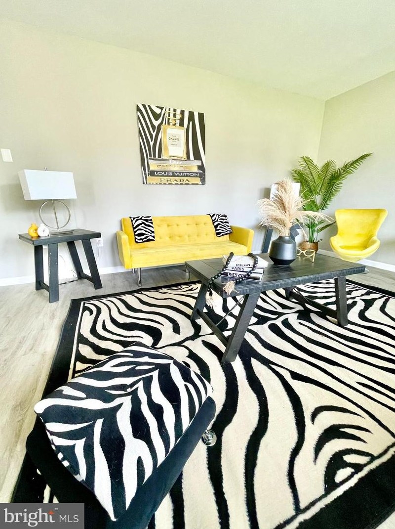 1508 Spring Garden Dr, Hbg Inter Airp PA  17057-3272 exterior