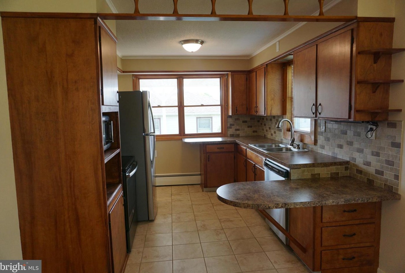 427 Broad St, Elizabethville PA  17023-2016 exterior