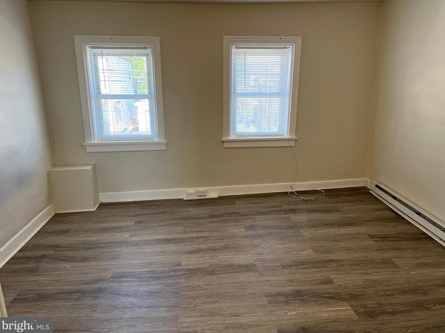 132 Main St, Hbg Inter Airp PA  17057-1215 exterior