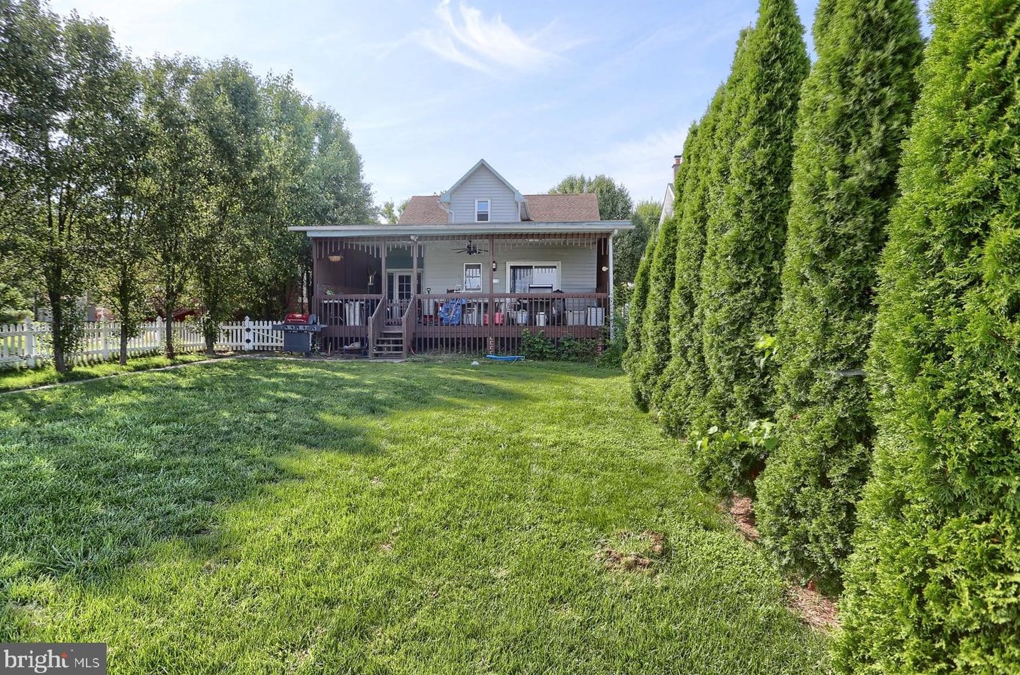 107 Broad St, Elizabethville PA  17023-8671 exterior