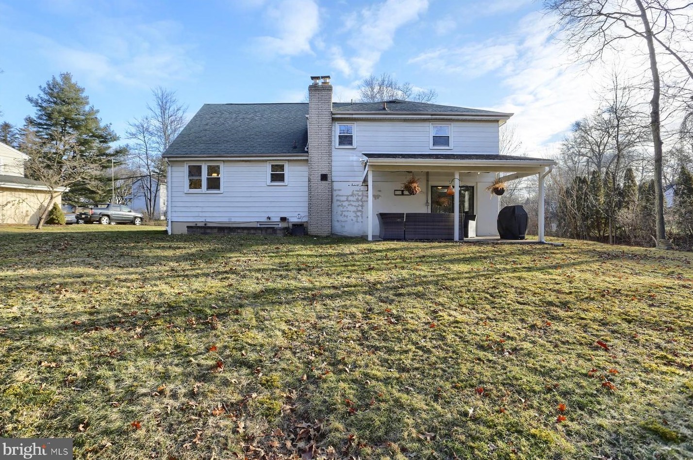 216 Fairville Ave, Harrisburg PA  17112-9701 exterior