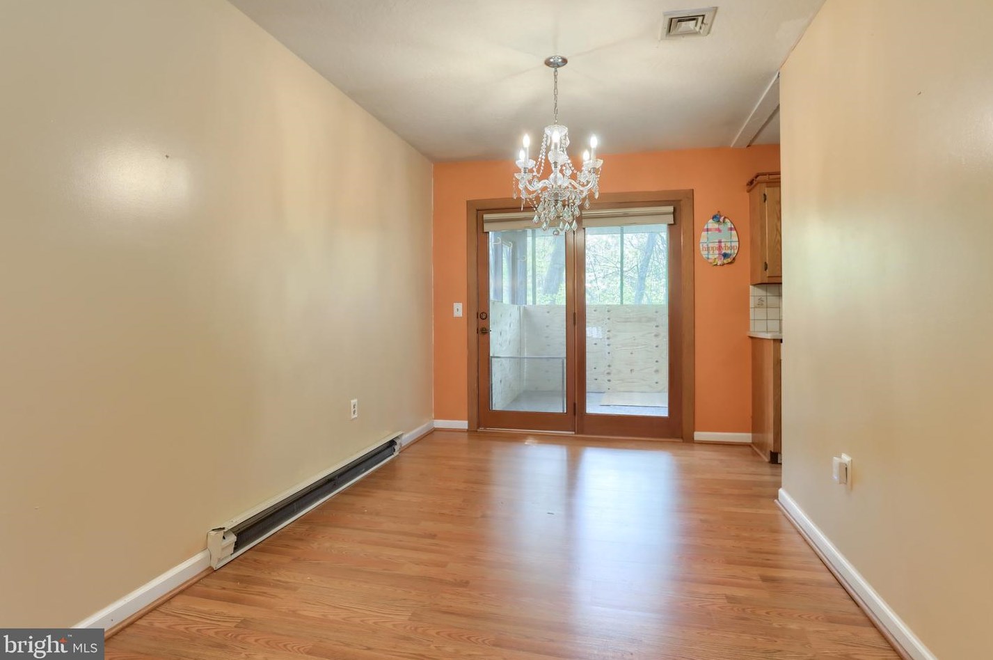 5556 Edsel St, Harrisburg PA  17109-5658 exterior