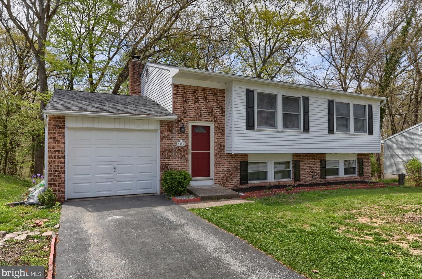 5556 Edsel St, Harrisburg PA  17109-5658 exterior