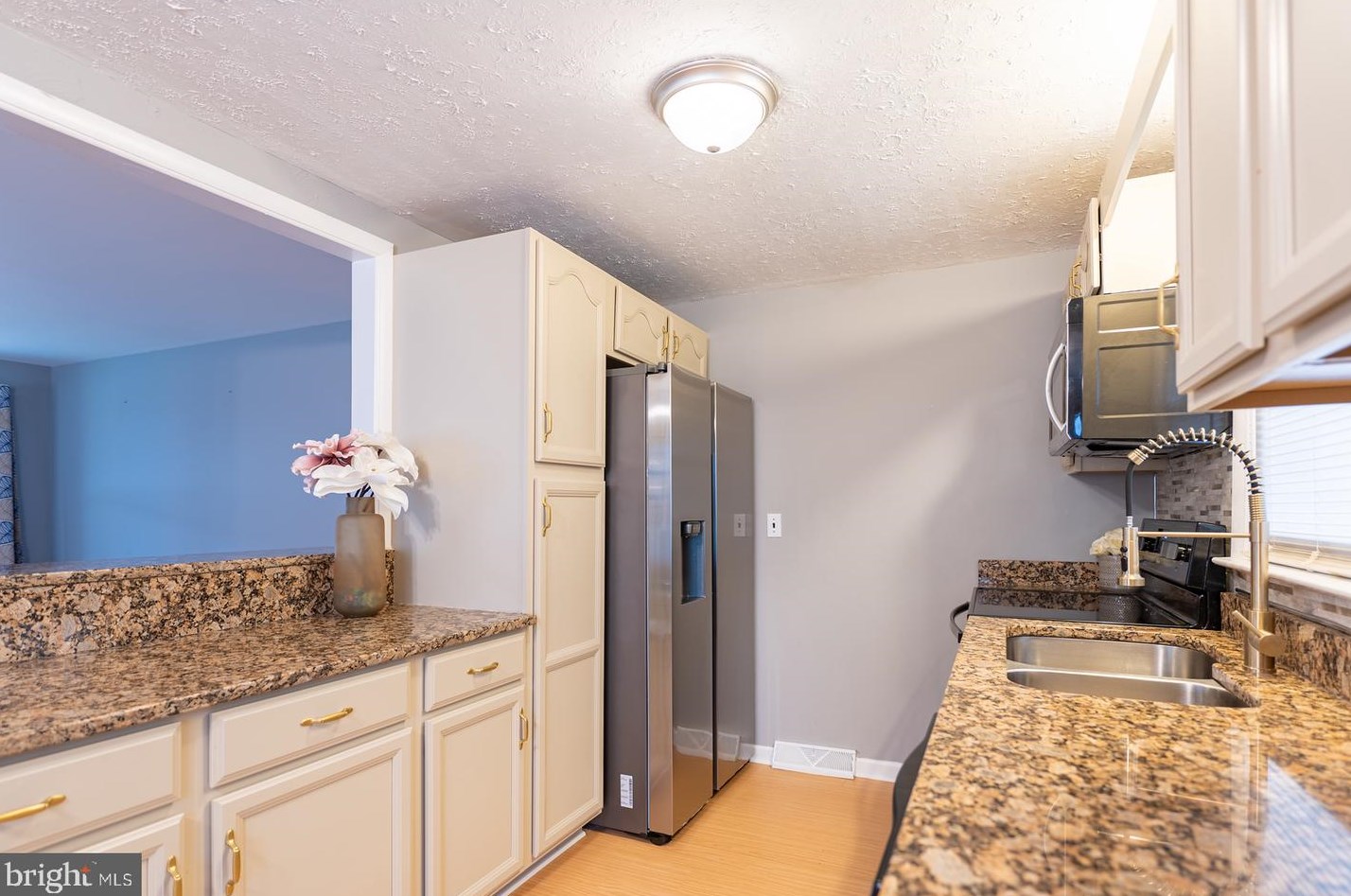 8366 Hilton St, Hummelstown PA  17036-8680 exterior