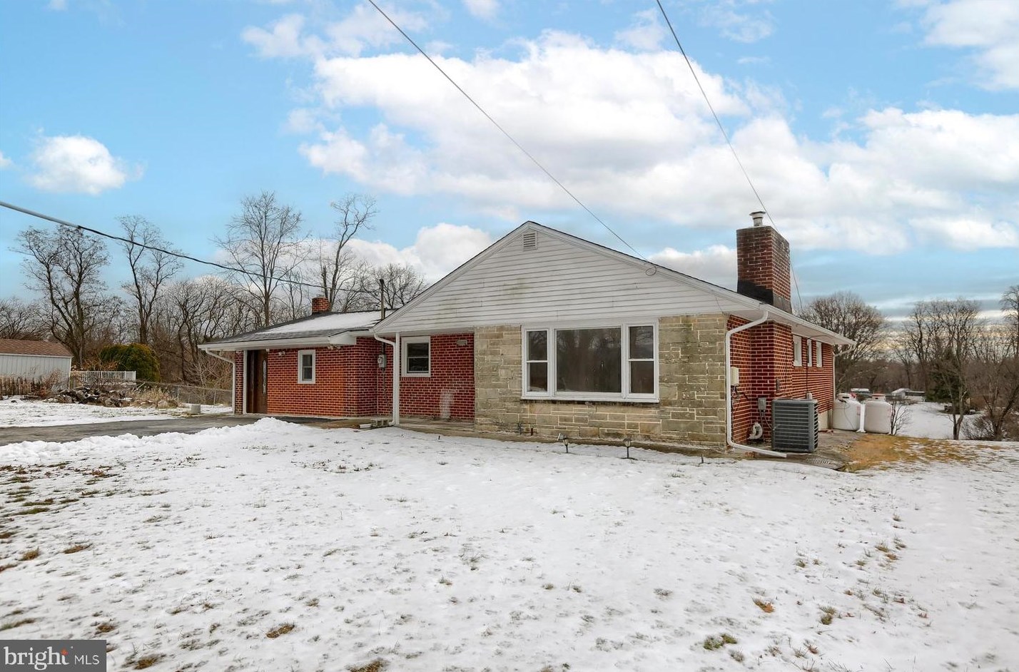 5003 Irene Dr, Harrisburg PA  17112-2138 exterior