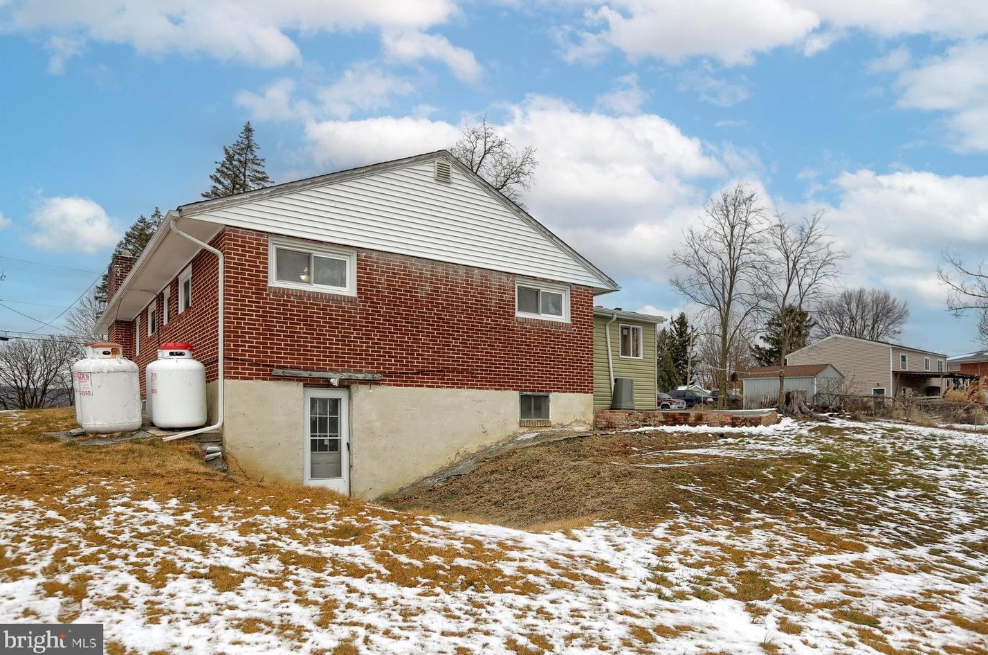 5003 Irene Dr, Harrisburg PA  17112-2138 exterior